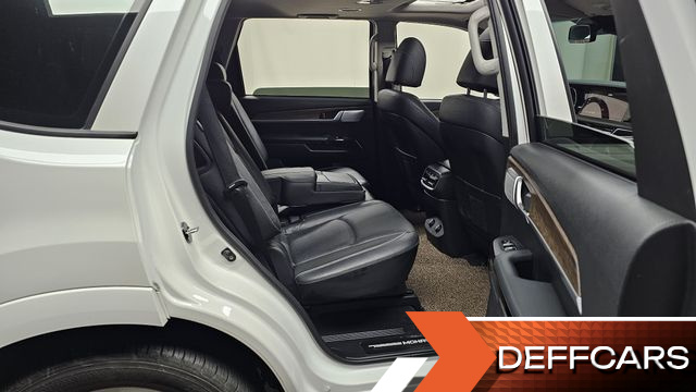Kia MOHAVE Diesel 3.0 4WD 7-Seater Platinum купить на сайте DeffCars