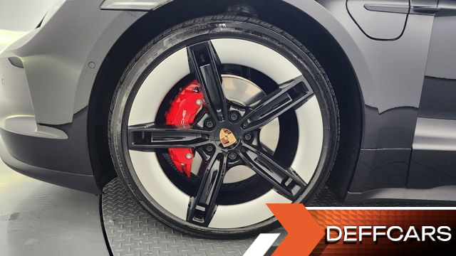 Porsche TAYCAN 4S купить на сайте DeffCars