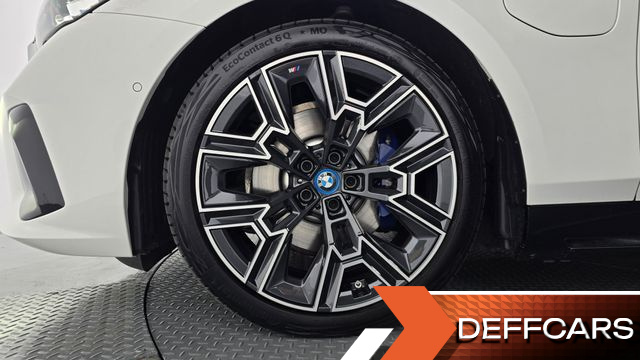 BMW 5-SERIES 530e xDrive M Sport купить на сайте DeffCars