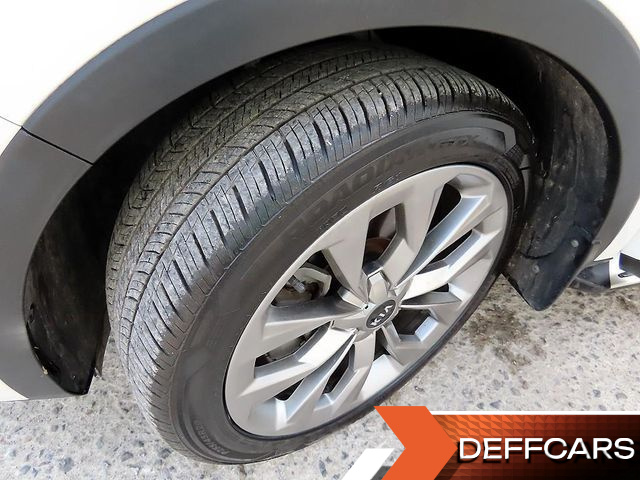 Kia SORENTO Diesel 2.2 2WD Signature купить на сайте DeffCars