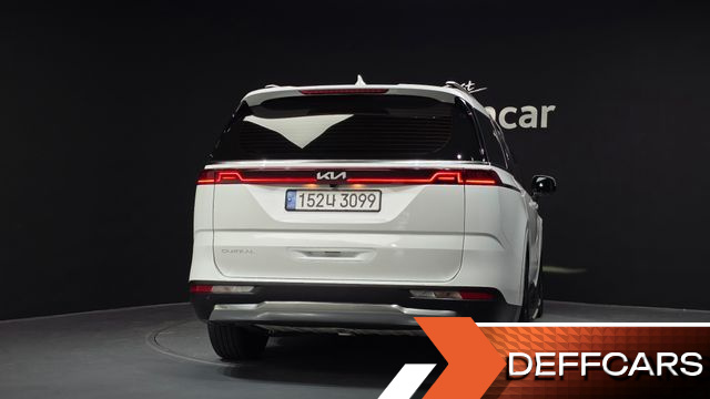Kia CARNIVAL Gasoline 7-Seater Signature купить на сайте DeffCars