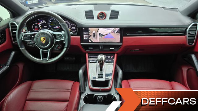 Porsche CAYENNE 3.0 E-Hybrid Coupe купить на сайте DeffCars