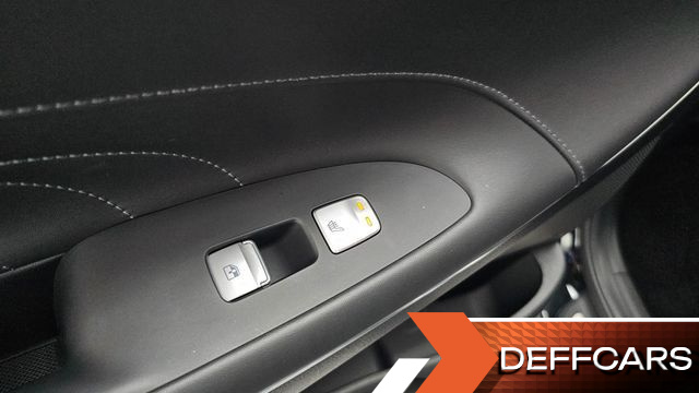 Hyundai GRANDEUR 2.5 Calligraphy купить на сайте DeffCars