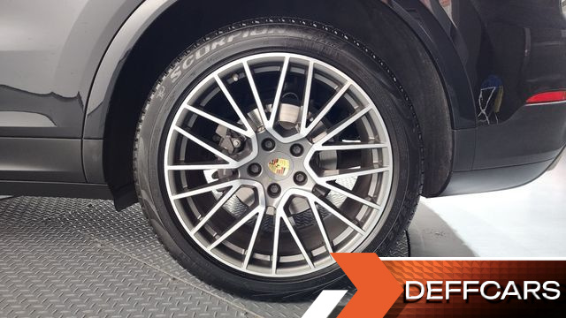 Porsche CAYENNE 3.0 купить на сайте DeffCars