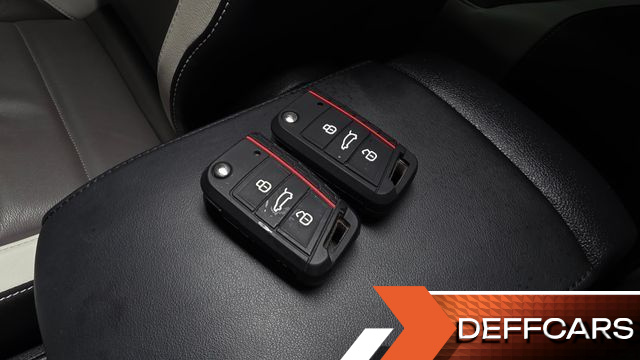 Volkswagen T-ROC 2.0 TDI Premium купить на сайте DeffCars