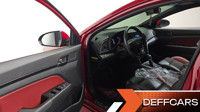 Hyundai AVANTE 1.6 Turbo Sport купить на сайте DeffCars