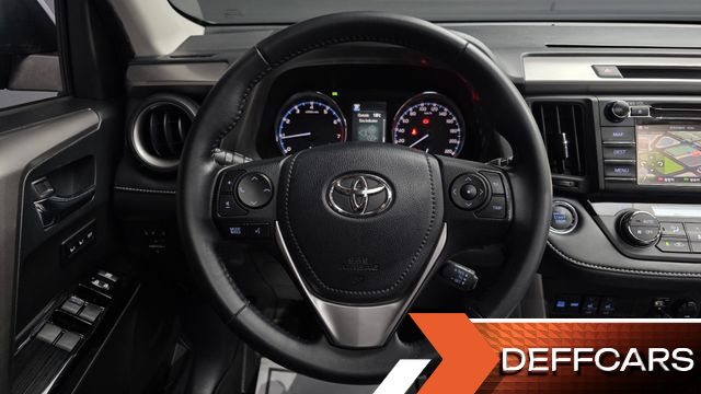 Toyota RAV4 2.5 2WD 4th купить на сайте DeffCars