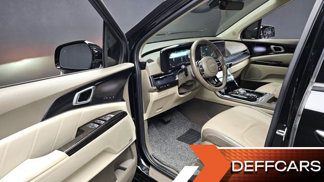 Kia CARNIVAL Gasoline 7-Seater Hi-Limousine Signature купить на сайте DeffCars