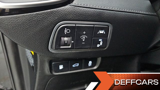 Hyundai GRANDEUR 3.0 Premium купить на сайте DeffCars