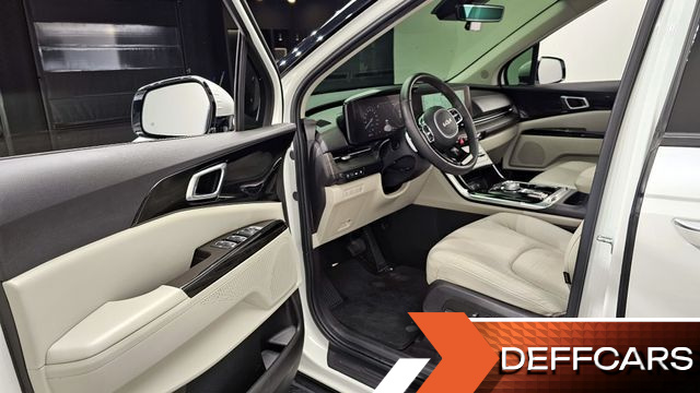 Kia CARNIVAL 9-Seater Noblesse купить на сайте DeffCars