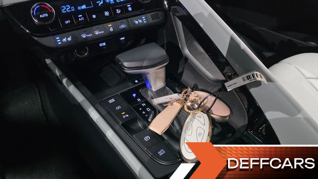 Hyundai AVANTE 1.6 Inspiration купить на сайте DeffCars