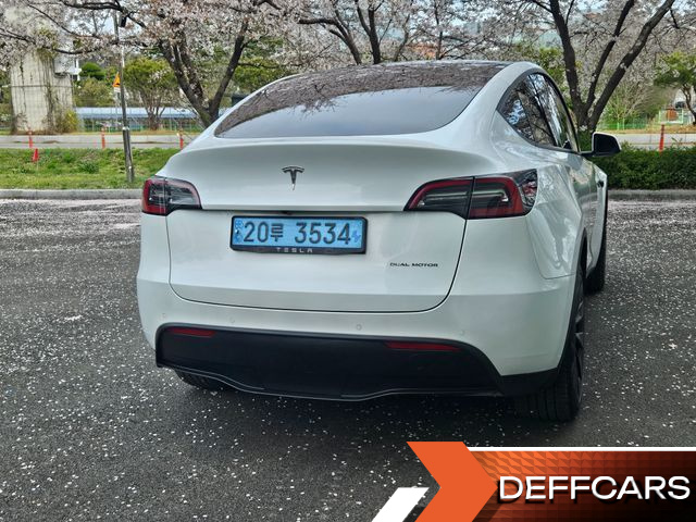 Tesla MODEL Y Long Range AWD купить на сайте DeffCars
