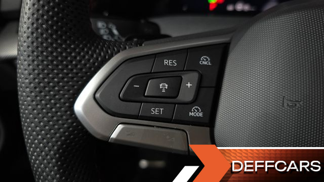 Volkswagen GOLF 2.0 GTI купить на сайте DeffCars