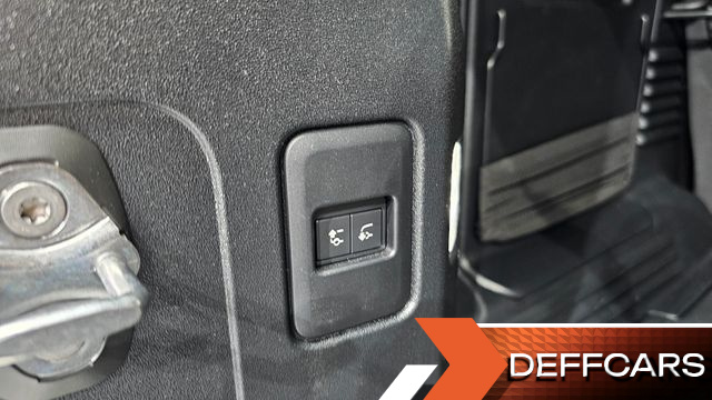 Land Rover DEFENDER 110 P300 X-Dynamic SE купить на сайте DeffCars