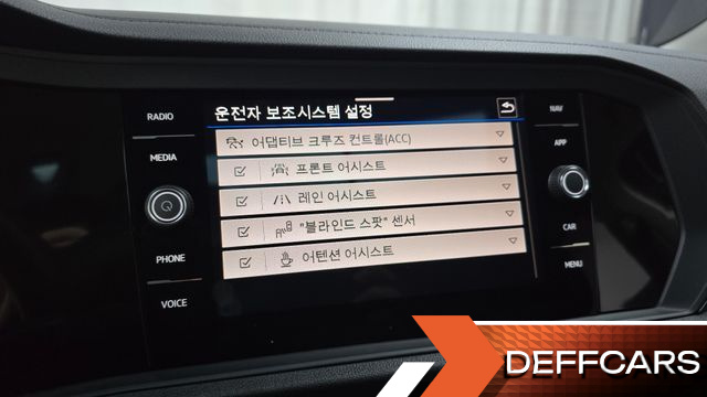 Volkswagen JETTA 1.5 TSI Prestige купить на сайте DeffCars