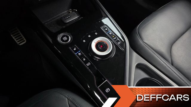 Kia NIRO Signature купить на сайте DeffCars