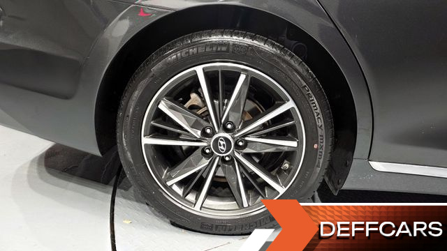 Hyundai GRANDEUR 2.5 Premium Choice купить на сайте DeffCars