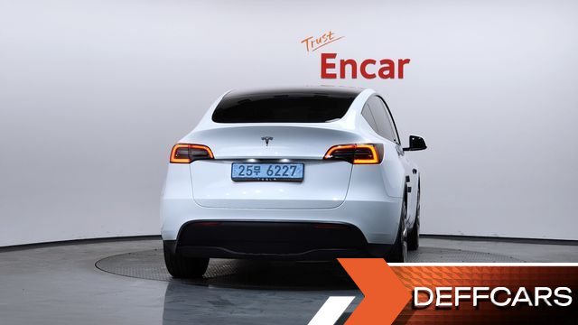 Tesla MODEL Y RWD купить на сайте DeffCars