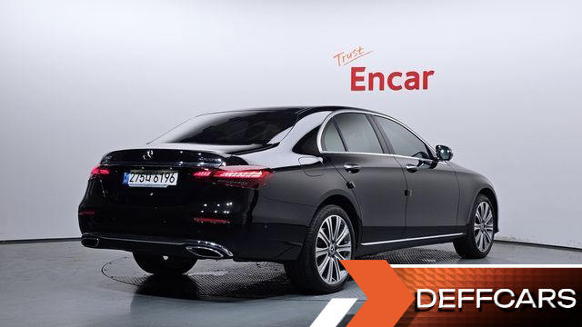 Mercedes E-CLASS E350 4MATIC Exclusive купить на сайте DeffCars