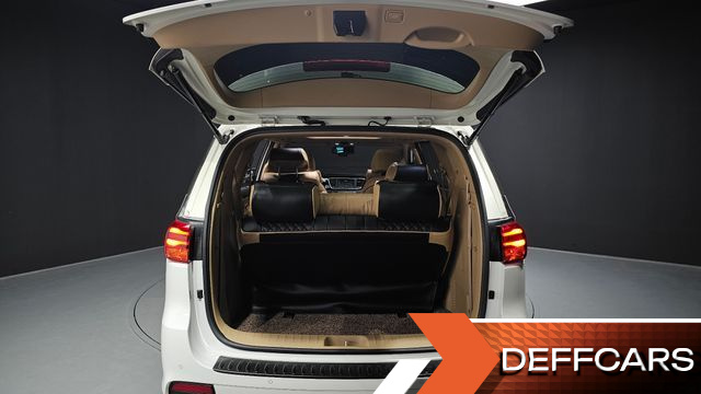 Kia CARNIVAL 9-Seater Noblesse купить на сайте DeffCars