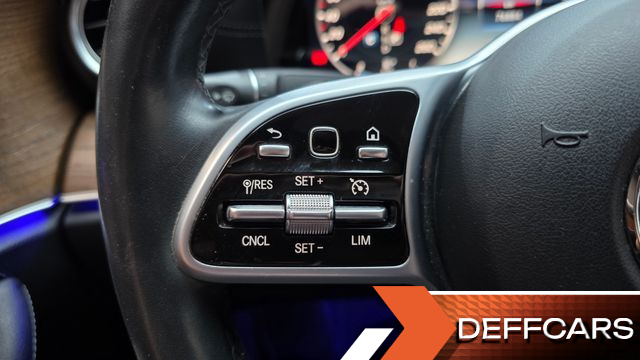 Mercedes E-CLASS E300 Exclusive купить на сайте DeffCars