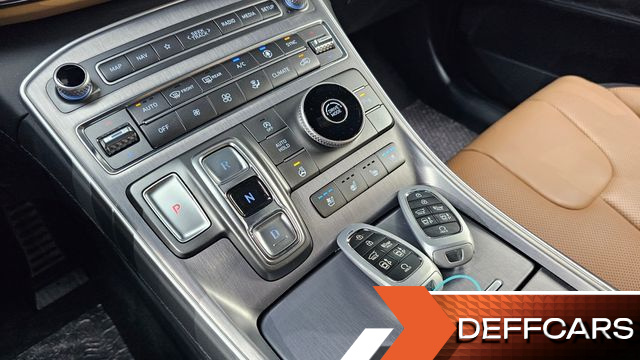 Hyundai SANTAFE Diesel 2.2 2WD Calligraphy купить на сайте DeffCars