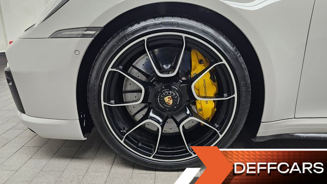 Porsche 911 Turbo S Cabriolet купить на сайте DeffCars