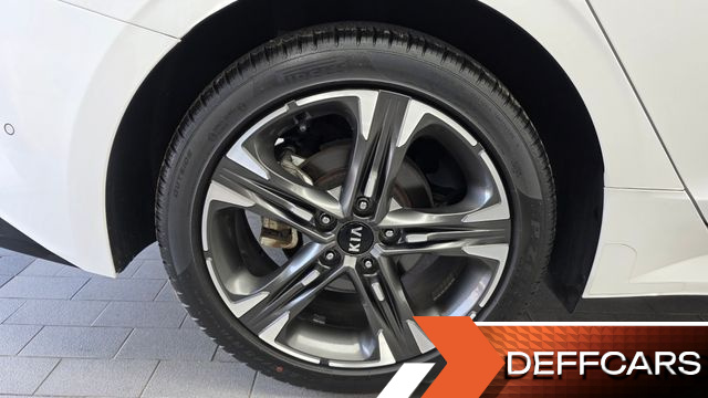 Kia K5 2.0 Signature купить на сайте DeffCars