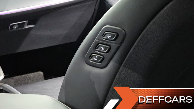 Hyundai GRANDEUR 3.3 Calligraphy купить на сайте DeffCars
