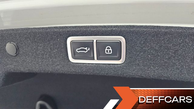 Hyundai GRANDEUR 2,5 Gasoline 2WD Calligraphy купить на сайте DeffCars