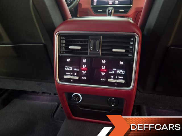Porsche CAYENNE 4.0 Turbo купить на сайте DeffCars
