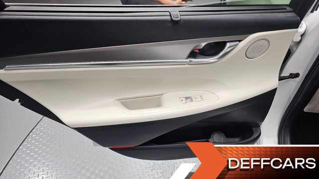 Hyundai GRANDEUR 2.5 Le Blanc купить на сайте DeffCars