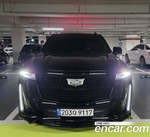 Cadillac ESCALADE 6.2 Sports Platinum купить на сайте DeffCars