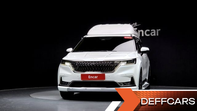 Kia CARNIVAL 7-Seater Hi-Limousine Signature купить на сайте DeffCars
