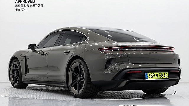 Porsche TAYCAN Turbo купить на сайте DeffCars