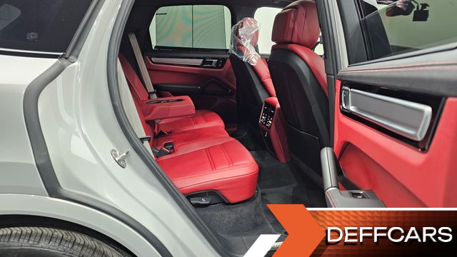 Porsche CAYENNE 3.0 PLATINUM EDITION купить на сайте DeffCars