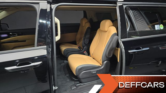 Kia CARNIVAL Gasoline 9-Seater Signature купить на сайте DeffCars