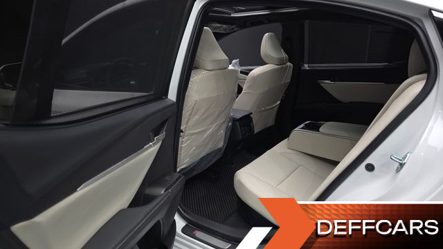 Toyota CAMRY 2.5 XLE Premium Hybrid купить на сайте DeffCars
