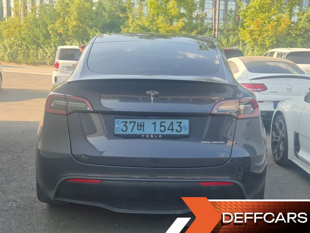 Tesla MODEL Y Long Range AWD купить на сайте DeffCars