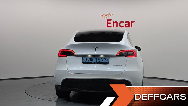 Tesla MODEL Y Long Range AWD купить на сайте DeffCars