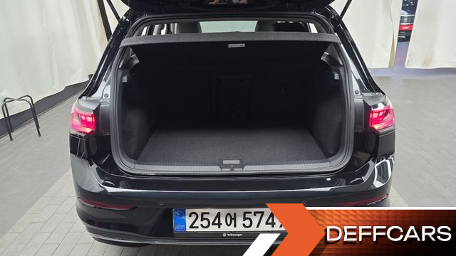 Volkswagen GOLF 2.0 TDI Prestige купить на сайте DeffCars