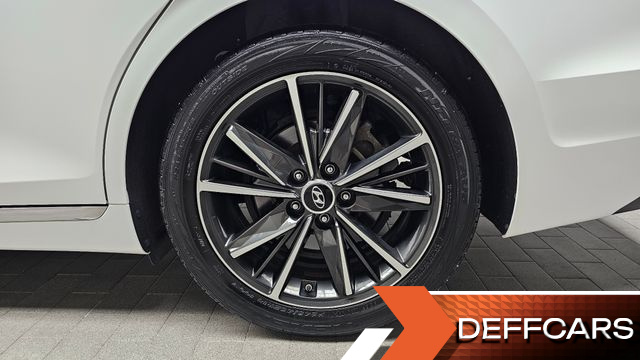 Hyundai GRANDEUR 2.5 Le Blanc купить на сайте DeffCars