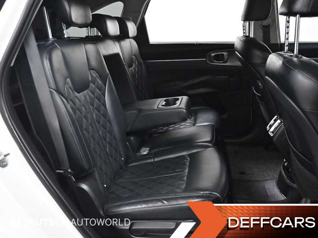 Kia SORENTO Diesel 2.2 2WD Signature купить на сайте DeffCars
