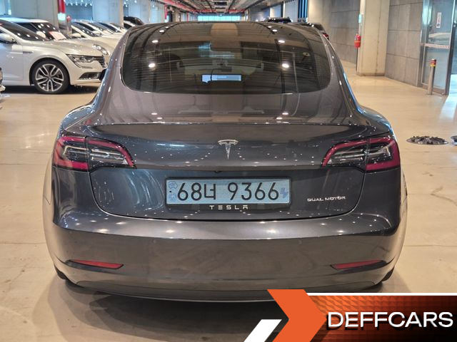 Tesla MODEL 3 Long Range AWD купить на сайте DeffCars