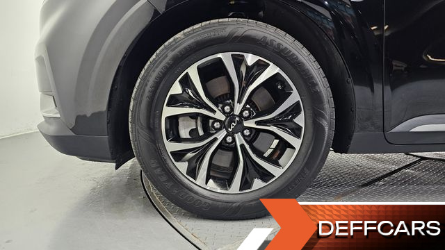 Kia CARNIVAL 9-Seater Prestige купить на сайте DeffCars