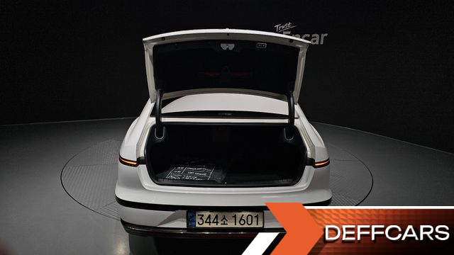Hyundai GRANDEUR 2,5 Gasoline 2WD Calligraphy купить на сайте DeffCars