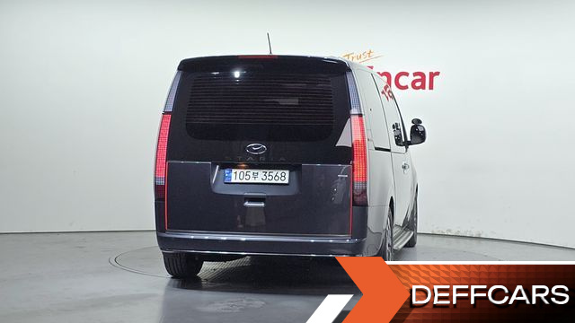 Hyundai STARIA 4WD Lounge 9-Seater Inspiration купить на сайте DeffCars
