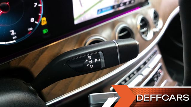 Mercedes E-CLASS E250 Exclusive купить на сайте DeffCars