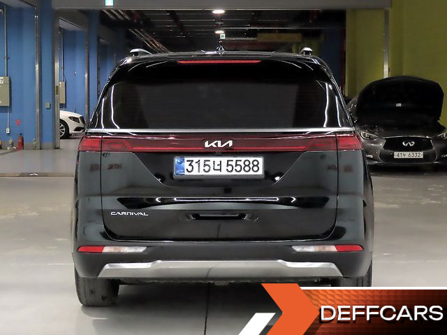 Kia CARNIVAL 7-Seater Noblesse купить на сайте DeffCars