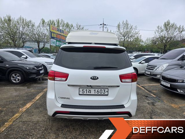Kia CARNIVAL 9-seater Prestige купить на сайте DeffCars